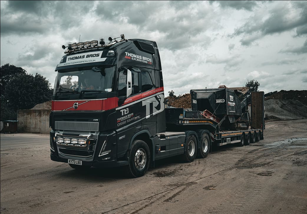Low loader movements